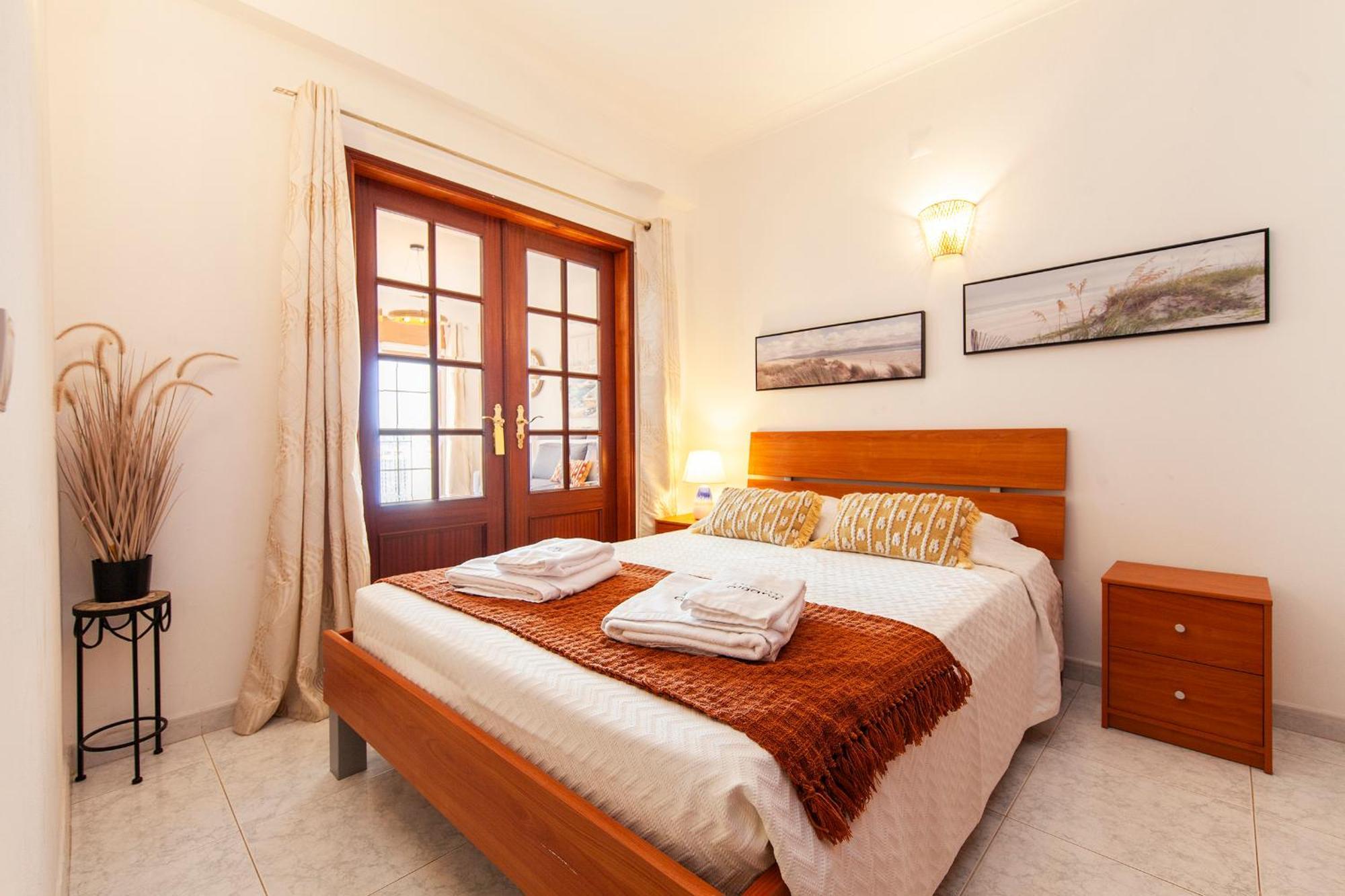 B37 - City Central Door Apartment Lagos Bagian luar foto