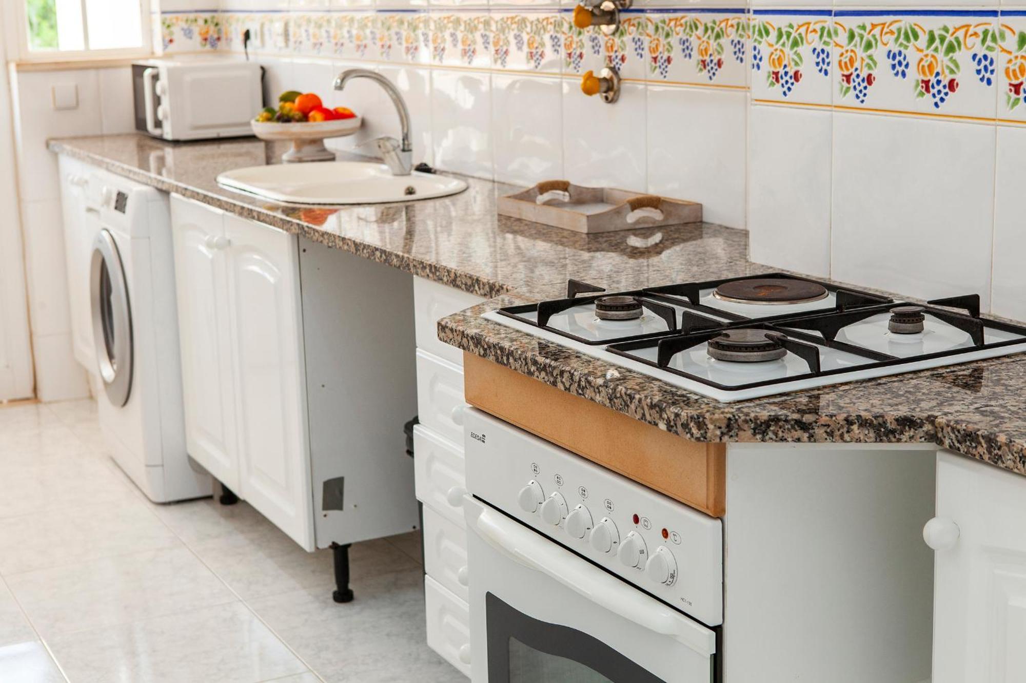 B37 - City Central Door Apartment Lagos Bagian luar foto
